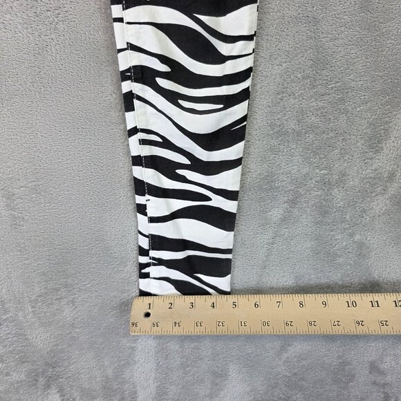 We The Free Skinny Jeans Womens 26 White Zebra Animal Print Stretch Denim Pants - Picture 11 of 11